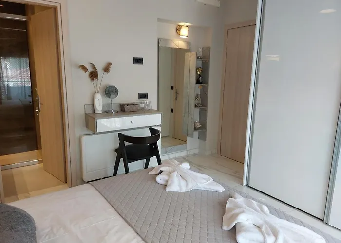 Elite Luxury Апартаменты *