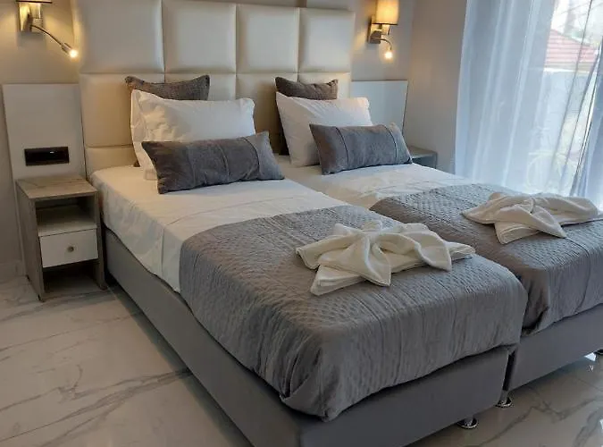 Elite Luxury *