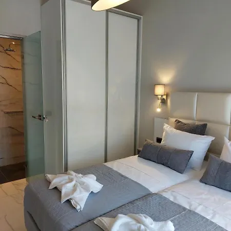 Elite Luxury דירה