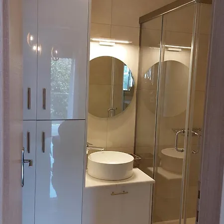 Elite Luxury ארגוסטולי